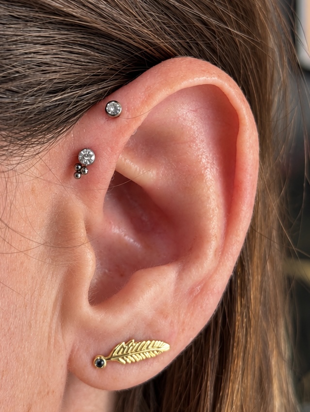 Gold ear styling composition