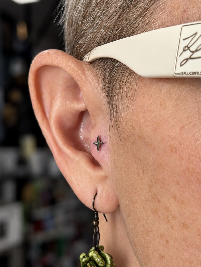 Precise piercing by MYO Piercing